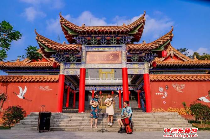 小四弦演奏悠扬乐章，东莞观音山轻歌曼舞