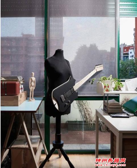 五万年的松木做出来最“老”的乐器