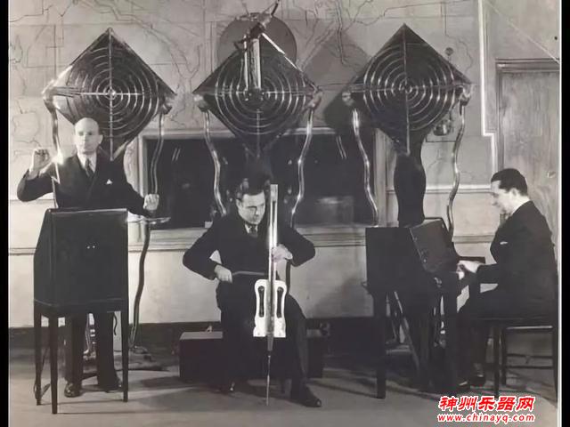 不用触碰就能演奏出声音的乐器