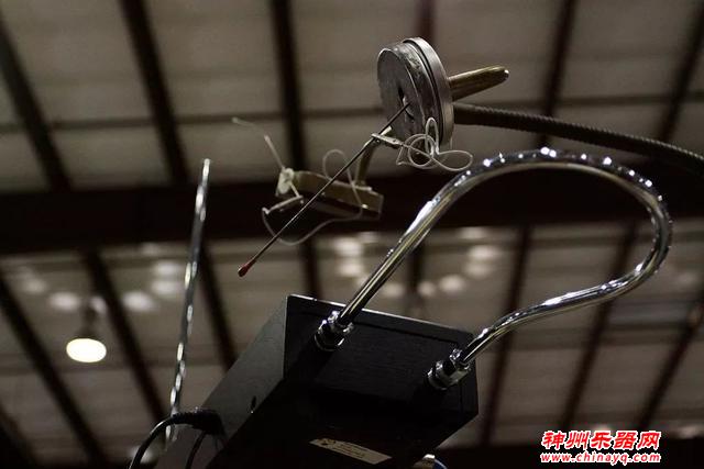 不用触碰就能演奏出声音的乐器