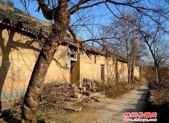 一种古怪的乐器叫“罗”