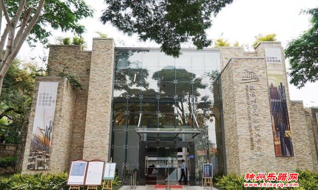 亚洲“最大”的管风琴在厦门