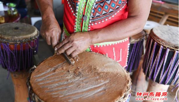 民间手工艺制作助脱贫增收