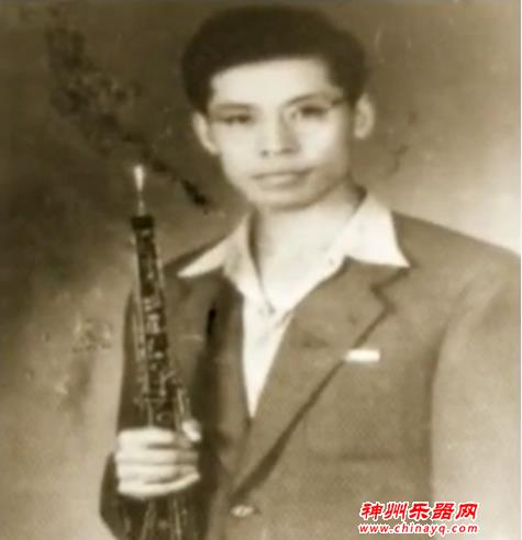 他被誉为“中国萨克斯第一人”