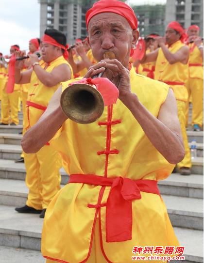 老人学什么乐器比较好？