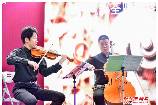 乘风破浪，逆势开局，激昂旋律开启燃情十月上海乐器展