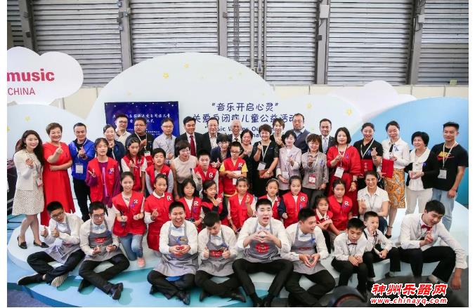 乘风破浪，逆势开局，激昂旋律开启燃情十月上海乐器展