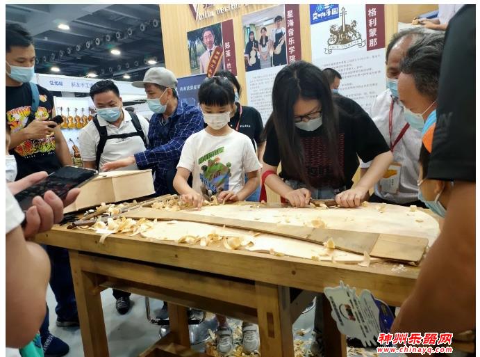 2021广州乐器展第一天现场直击！超多乐器乐动人心