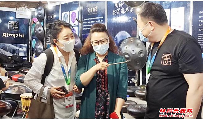 观众看北京乐器展:活动多,内容丰富,采购学习一站式搞定
