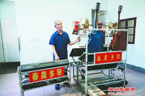 牛！合肥一67岁老人可同时奏响21种乐器