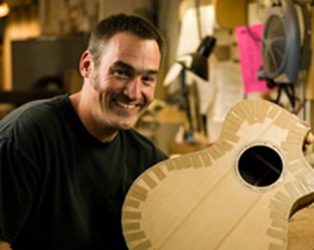 Breedlove 幕后的优秀手工制琴师们