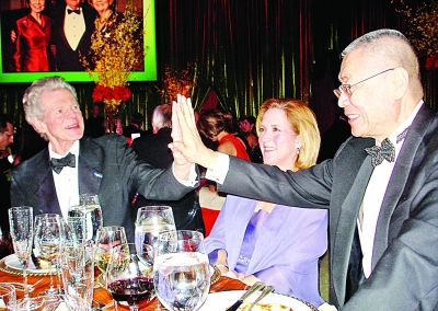 刘诗昆范克莱本终见面 钢琴大师世纪之拥