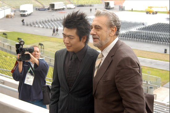 卡雷拉斯期待与郎朗合作 世界三大男高音赞郎朗