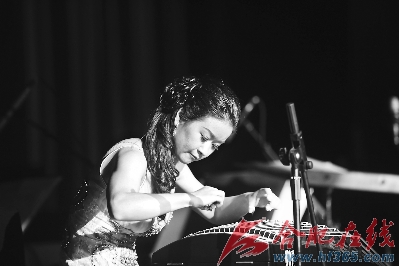 省民乐学会10周年晚会昨举行