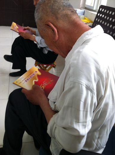 《戏曲60分》节目“戏迷学校”走基层公益讲座今开讲