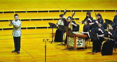 武汉音乐学院教师献上获奖作品音乐会