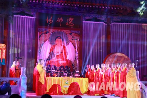 戒台寺举办首届“戒台梵音”古乐音乐会(组图)