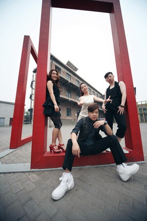 宣传照舞蹈演员