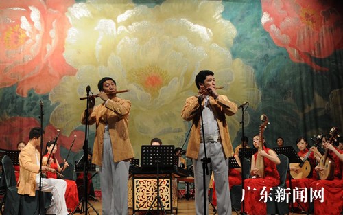《万水千山总是情》流行国乐音乐南雄首演