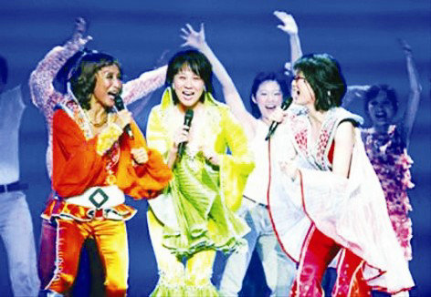 《妈妈咪呀》中文版演出季开始 等待“老男孩”