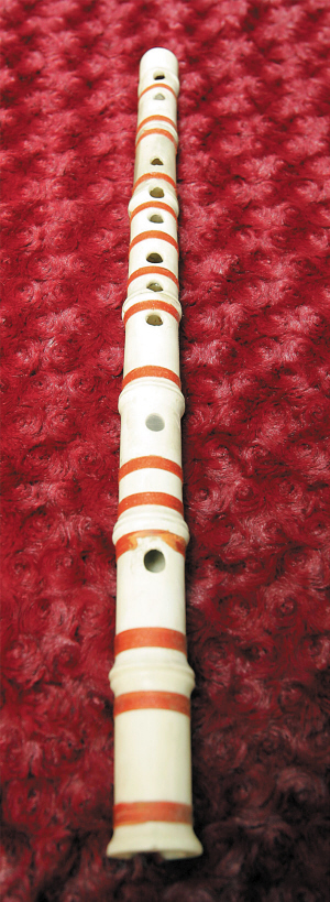 王忠明造骨骼乐器