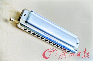 方锦龙:对每件乐器充满敬畏