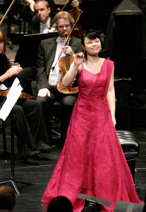 “钢琴公主”陈萨再登大剧院 打造创意钢琴演出