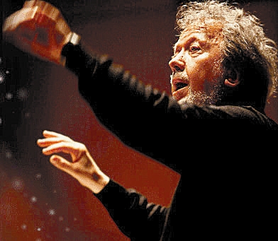 中国爱乐本乐季尼尔森谢幕