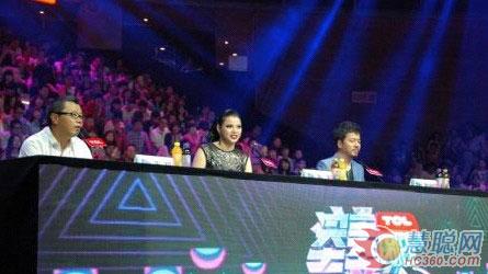 TCL爱心音乐教室 圆了山村孩子的音乐之梦