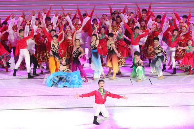 沿着松花江歌唱--哈夏音乐会开幕式侧记 - 神州