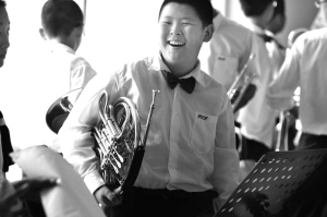 长春首个青少年交响乐团首度亮相