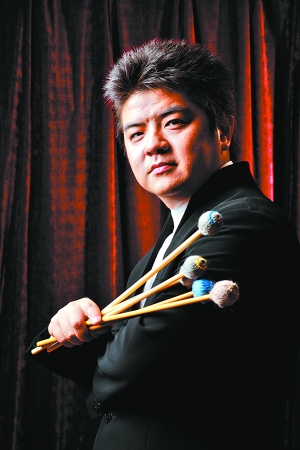 李飚：百般乐器 打出精彩