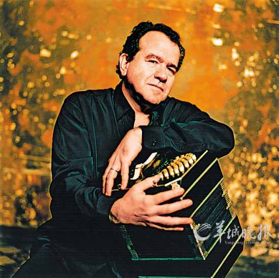 法国手风琴家盖利安诺