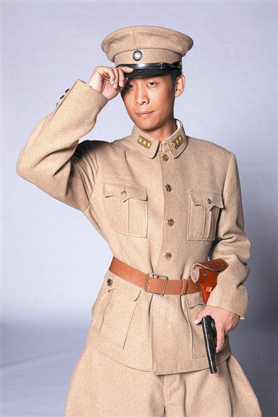 《洪湖赤卫队》国庆开唱 张译李琦跨界演歌剧