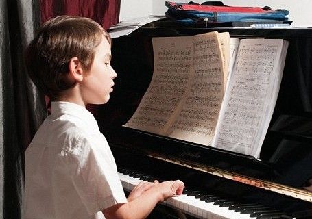 儿时学习乐器 长大性格更刚毅