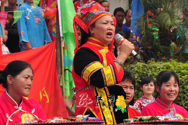 江永举办桃川洞首届民歌会喜迎“十八大”