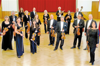 德国室内乐团携百年名琴亮相深圳保利剧院