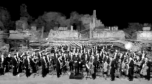 北交强六度巡演音震欧洲 持续“走出去”战略