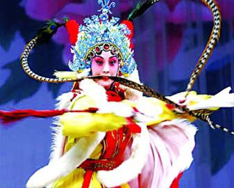 史依弘—少年得志的梨园中人 和京剧一起向前走