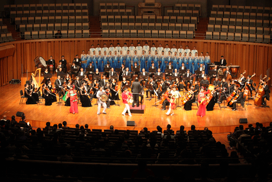 蚌埠名戏《摸花轿》唱响国家大剧院 获观众好评
