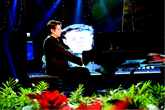 克罗地亚&ldquo;钢琴王子&rdquo;天籁之音倾倒宜昌观众