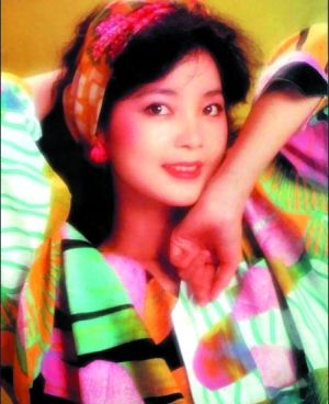 邓丽君恩师抵重庆