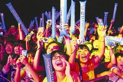 2012国际沙滩音乐节打造 有声有色 三亚 - 神