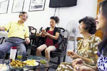 上海女子新加坡学钢琴