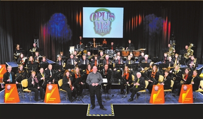 德国汉诺威交响管乐团2013北京新年音乐会