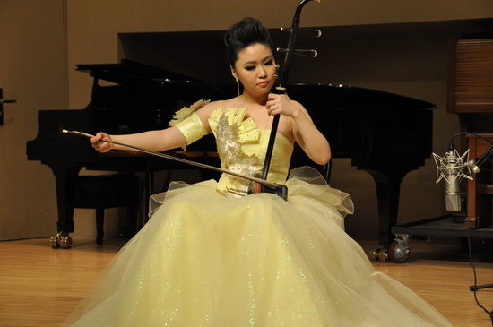 弓弦化语诉心声&mdash;&mdash;记康亚妮二胡硕士独奏音乐会