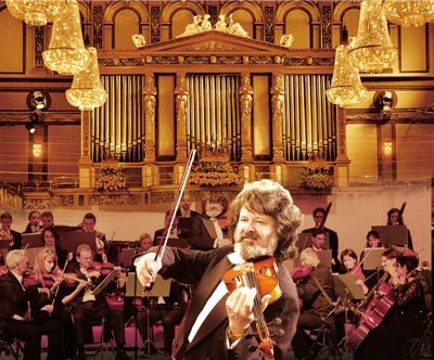 时间：2013年1月4日19：30地点：北京音乐厅票价：1680、1280、880、580、380、180元购票网：www.piao123.com