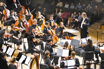 美国肯塔基大学交响乐团交响音乐会