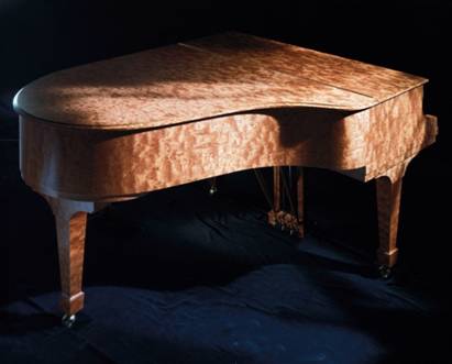 钢琴之王施坦威皇冠珠宝系列收藏品巡展