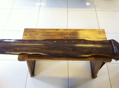 30万元古琴的姊妹琴。